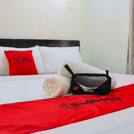 Reddoorz Plus @ Mabolo Cebu Kültér fotó